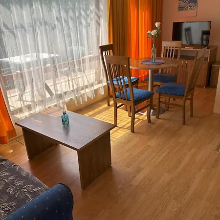 съни хаус 4 апартменти Apartment Slantschew brjag